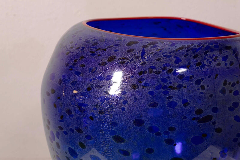 Dale Chihuly Signed Cobalt Blue Cadmium Red Lip Glass Basket Vase 1994 w/ Case