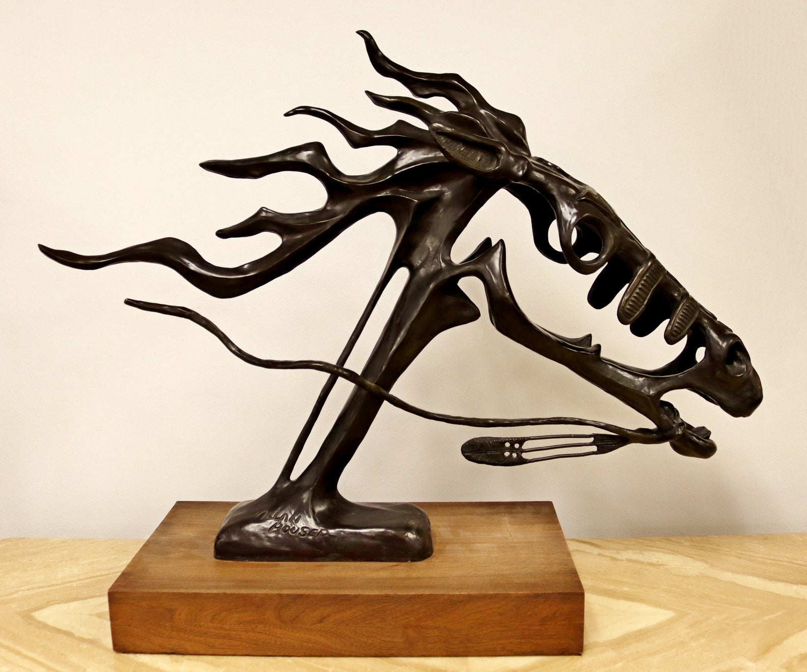 Iconic Furniture & Art Holiday Auction | December 5, 2021