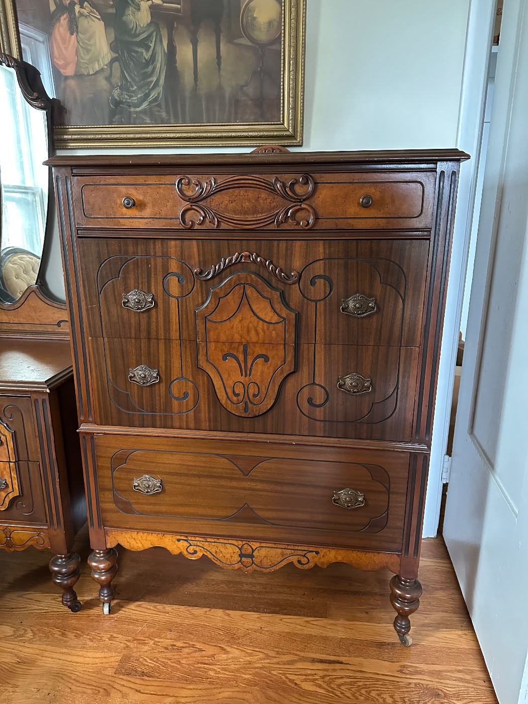 Amazing Farmhouse Grand Blanc Packed with Antiques | May 11-13 | Grand Blanc