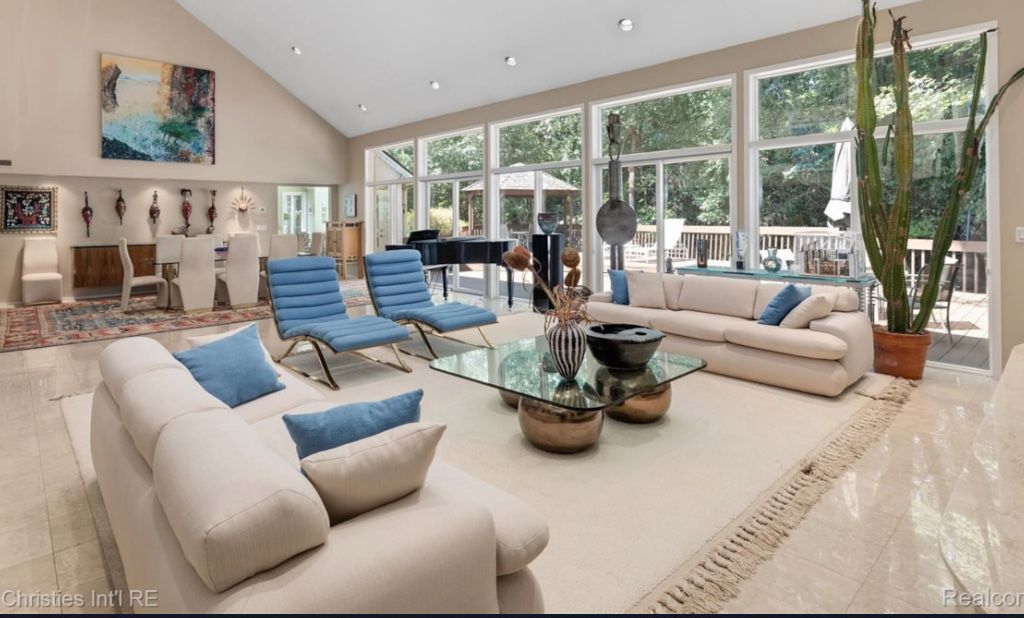 The Art of the Estate