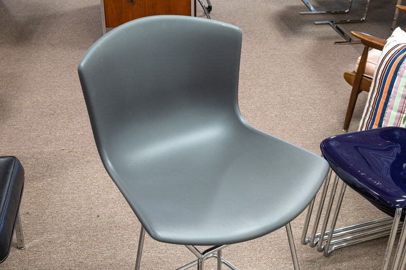 Pair of Bertoia for Knoll Contemporayr Modern Grey Molded Shell Counter Stools
