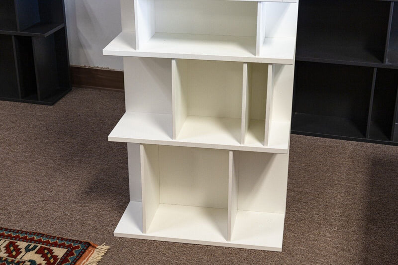 Pair of BoConcept Como System Matte White Lacquered Contemporary Shelving Units