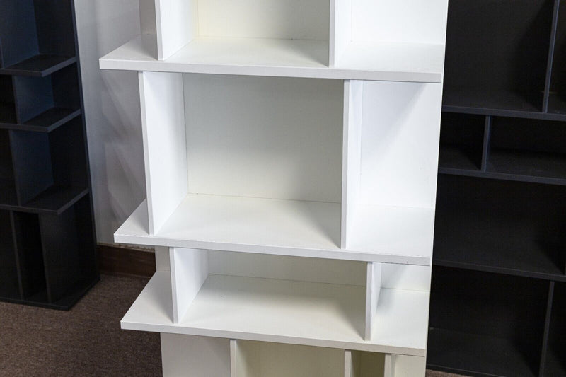 Pair of BoConcept Como System Matte White Lacquered Contemporary Shelving Units