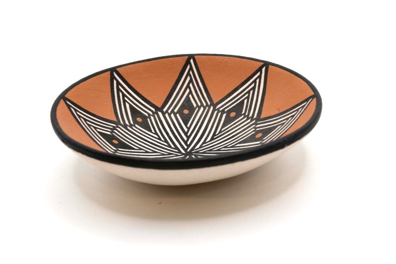 Set of 5 Acoma Pueblo New Mexico Dean Reano w/ Signed Jemez Earthenware Pottery