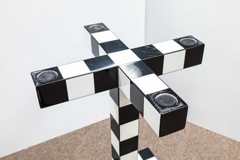 Moooi Chess Memphis Black and White Checkered Side Table Designed by Front