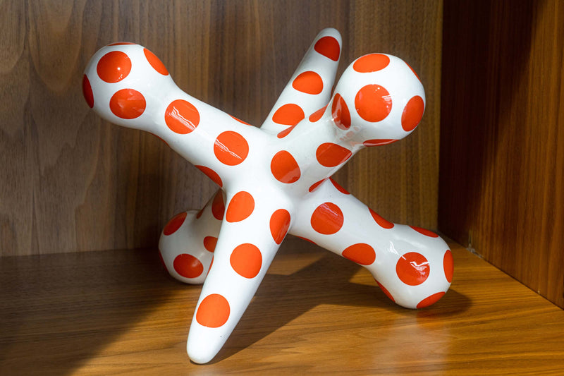 Kaiser Sudan, Jacks White Ceramic Sculpture