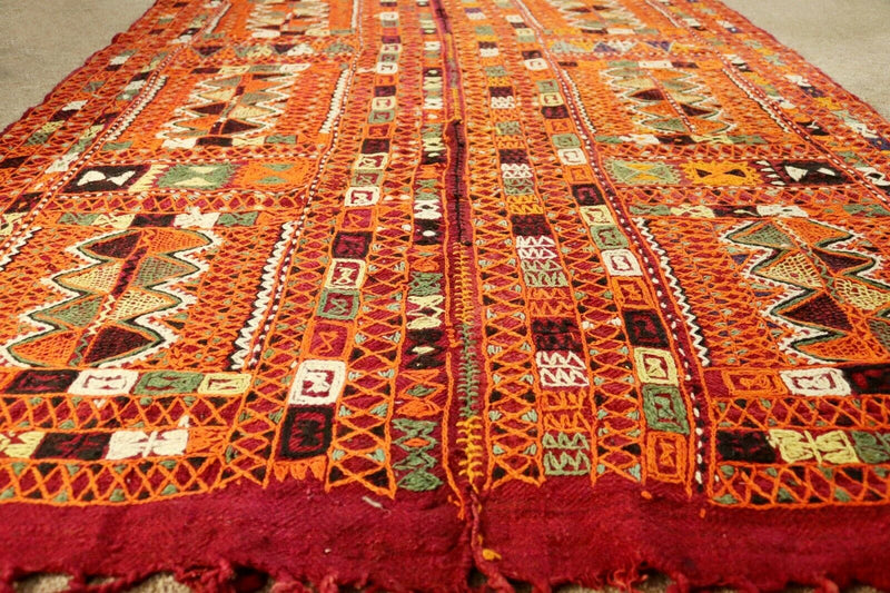 Traditional Hand Made Rectangular Area Rug Carpet Red Made in Iraq